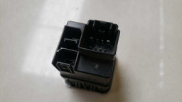 ENTRADA AUXILIAR USB FIAT TORO 2017 A 2021 53209369