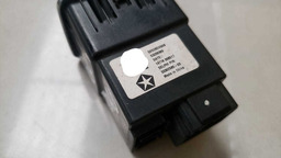 ENTRADA AUXILIAR USB FIAT TORO 2017 A 2021 53209369