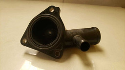 FLANGE VÁLVULA TERMOSTÁTICA IX35 2.0 2011 A 2013 256302GXXX