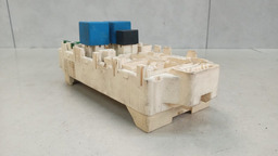 CAIXA FUSÍVEL MITSUBISHI PAJERO TR4 2.0 2011