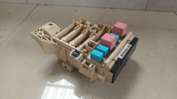 CAIXA FUSÍVEL TOYOTA CAMRY 3.5 2007