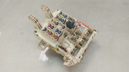 CAIXA FUSÍVEL TOYOTA COROLLA 1.6 1997 - 2001 (2)