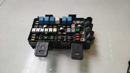 CAIXA FUSÍVEL HYUNDAI AZERA 3.3 V6 2008 A 2011