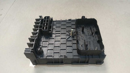 CAIXA FUSÍVEL VW PASSAT 2006 A 2010