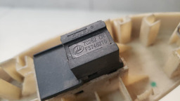 BOTÃO VIDRO ELÉTRICO DIANTEIRO DIREITO LIFAN 320 2011