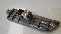 BOTÃO VIDRO D D TOYOTA COROLLA 1999 2000 2001 7423112400