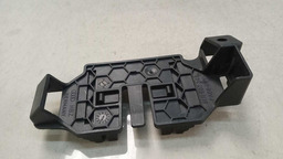 MOLDURA SUPORTE AUDI Q3 2016