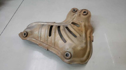 PROTETOR CALOR ESCAPE TOYOTA COROLLA 2012 2013