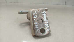 DOBRADIÇA INFERIOR PORTA T.  D. NISSAN FRONTIER 2008 - 2015