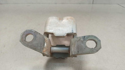 DOBRADIÇA INFERIOR PORTA T.  D. NISSAN FRONTIER 2008 - 2015