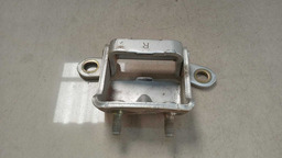 DOBRADIÇA SUPERIOR PORTA T. D. NISSAN FRONTIER 2008 - 2015