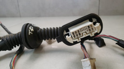 CHICOTE PORTA TRASEIRA DIREITA TOYOTA COROLLA 2013