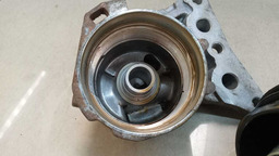 SUPORTE FILTRO ÓLEO TOYOTA COROLLA 1.8 2012 2013 (2)