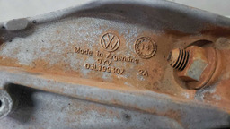 COXIM SUPORTE ESQUERDO VW AMAROK 2.0 2013 A 2015 03L199307