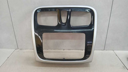 Moldura Painel Central Renault Sandero 2013 - 2020