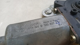 MOTOR MÁQUINA VIDRO DIANTEIRO DIR. RENAULT SCENIC 1995-2002