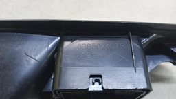 BOTÃO VIDRO ELÉTRICO TRASEIRO ESQUERDO RENAULT FLUENCE 2011