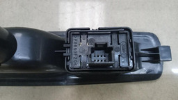 BOTÃO VIDRO ELÉTRICO TRASEIRO ESQUERDO RENAULT FLUENCE 2011