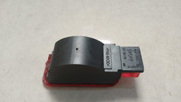 LUZ CORTESIA PORTA DIANTEIRA ESQUERDA AUDI A4 2011 (2)