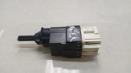SENSOR PEDAL FREIO RENAULT DUSTER 1.6 2012 A 2014 (2)