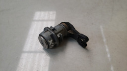 MIOLO CHAVE TAMPA TRASEIRA GM ONIX 2013 2014 2015 2016