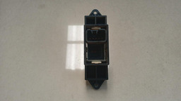 BOTÃO VIDRO ELÉTRICO MITSUBISHI L200 2012 (2)