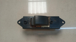 BOTÃO VIDRO ELÉTRICO MITSUBISHI L200 2012 (2)