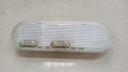 LUZ TETO CORTESIA RENAULT CLIO 2008 