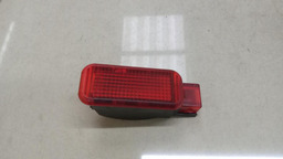 LUZ CORTESIA PORTA DIANTEIRA ESQUERDA AUDI A4 2011 (4)