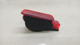 LUZ CORTESIA PORTA DIANTEIRA ESQUERDA AUDI A4 2011 (4)