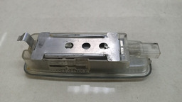 LUZ CORTESIA QUEBRA SOL AUDI A3 2006 (2)