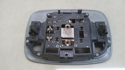 LUZ TETO CORTESIA KIA SORENTO 2010 - 2012