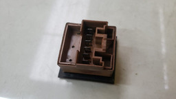 BOTÃO VIDRO ELÉTRICO LADO ESQUERDO FIAT UNO 1996