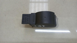 LUZ PORTA DIANTEIRA ESQUERDA AUDI A4 2011 (6)