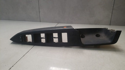 Moldura Comando Vidro Dianteiro Esquerdo Captiva 2008 A 2015