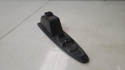 MOLDURA BOTÃO TRASEIRO DIREITO CITROËN C4 2008 2009 2010