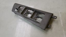 MOLDURA COMANDO VIDRO D E TOYOTA COROLLA 2003 A 2008 (2)