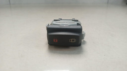 BOTÃO TRAVA PORTA RENAULT DUSTER 2012 (2)