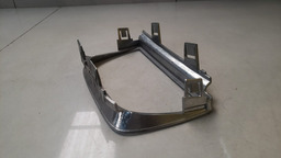 MOLDURA LANTERNA ESQUERDA GM CAMARO 2010 2011 2012 2013