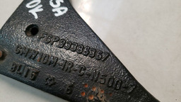 SUPORTE ALTERNADOR GM CORSA 2003 A 2011 93386367