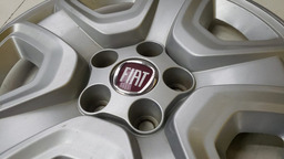 CALOTA DE RODA ARO 16 FIAT TORO 2015 A 2021 100217456 (2) CINZA