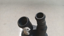 FLANGE VÁLVULA TERMOSTÁTICA FORD KA 1.5 2015 - 2018  (2)