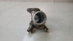 FLANGE VÁLVULA TERMOSTÁTICA TOYOTA HILUX 3.0 2015