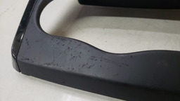 MOLDURA PAINEL CENTRAL RENAULT SANDERO 2014 