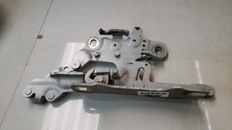 BRAÇO CAPO LADO DIREITO BMW 328I 2013 A 2016 13989610