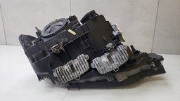 FAROL LADO ESQUERDO BMW 328I 2013 A 2016 COM DETALHE