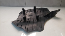 PROTETOR BANDEJA TRASEIRA DIREITA BMW 328I 2013 A 2016