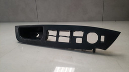 Moldura Comando Vidro Kia Sorento 2010 A 2015 935702p200va