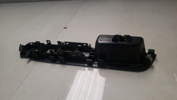 MOLDURA COMANDO VIDRO KIA SORENTO 2010 A 2015 935702P200VA