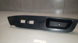 Moldura Botão Dianteiro Kia Sorento 2010 A 2015 935752p100va